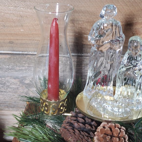 House of Lloyd Christmas Around the World Floral, Brass  House of Lloyd Christmas Around the World Floral, Brass Crystal Nativity Center